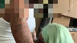 neighbor helped move, paid with head