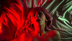 raven's beautiful agony with dildo and toys 😍