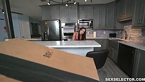 i'm your horny stepsister gaby ortega, help me out in this pov game