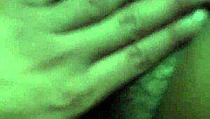 i'm fucking my 18yo teen girlfriend hard and creampie her