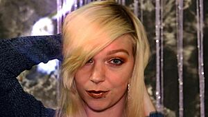 Man, check out sexy GamerGirlRoxy in slow motion non-nude action