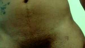 Hoy Traigo Solo Masturbation Video with Intense Cumshot Action!