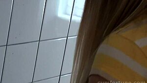 rose delight sucks teen cock for a messy facial cumshot 😏