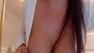 lila jones has a pretty ass that gets all the attention during her masturbation session