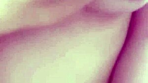 Qing Teng Mei Mei Xin Ren Shi De Xue Mei Mei Tou Diao Yi Fu Na Me Feng Man Bi Shui Hai Duo