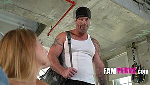 Stepdaughter Sofia Reyez and Gi Joey Heat Up My Pre-Workout Session with Petite Taboo Fun. Xs Girls Get Naughty Before Exercise.