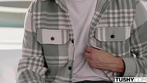 blonde influencer kenna captivates with tushy content