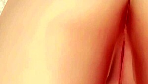 yukino from doa5 teases with her big tits and ass in the shower