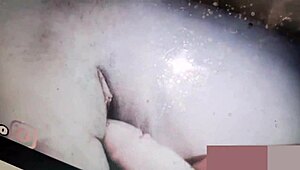 Me Quedo Sola En Casa Y Aprovecho Para Ver Porno Y Me Comienzo A Tocar