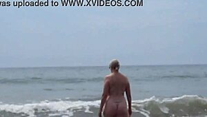 Wow, naked at textile beach, so daring! 😍