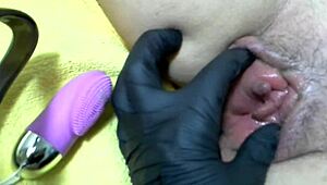 Pump That Pussy with Vibrators Inside and Out!