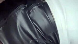 Jerking off to stranger through car window