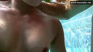 Hardcore blowjob underwater minnie manga!