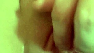 I watch my hot wife squirt passionately in homemade solo session