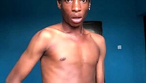 Twink Horny Boy Sucks Big Black Cock in Homemade Scene!