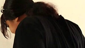 Vecino, buenas tardes, estoy perdida en este barrio, ¿me guías con tu gran cock colombiano?