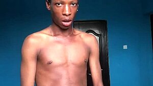 Twink Horny Boy Sucks Big Black Cock in Homemade Scene!