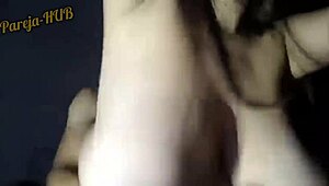 Mi Novio Folla Duro y Juega con Mis Enormes Tetas!