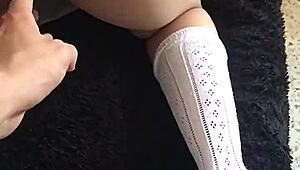 Damn, this petite 18+ colegiala’s feet drive me wild before school!