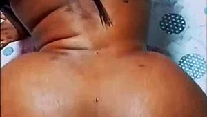 I Found A Colombian Coquettish Girlfriend Of My Friend Reading And Seduced Her Again