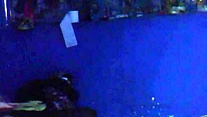 A Mi Esposo Se Le Pasaron Las Copas Y Terminó Follando Con El Vecino En Dirty Talk Cuckold Lick.