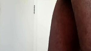 brincando com meu cuzinho