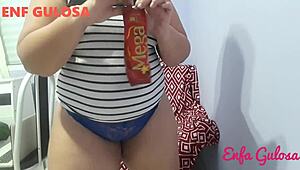 Come lick the ice cream on her pussy! Big ass amateurs in cuckold fun!