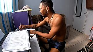 Young babe doubts creampie, pussy drips after.