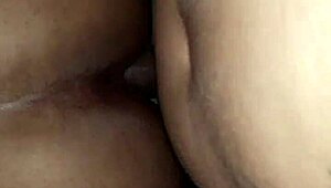 comendo a gostosa do caralho com gozada no cuzinho assfucking anal