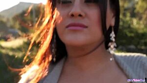 Trimmed babe gets her pussy licked and fingered deep