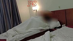 भारतीय कॉलेज टीन 18+ होटल में हार्डकोर बड़ा लंड पाउंडिंग