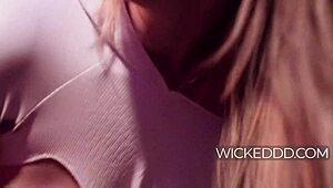 Into the spider-verse? Inside the spider girl!