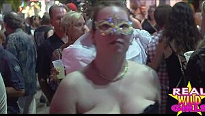 Fantasy Fest sluts flashing on the street, so wild! 😍