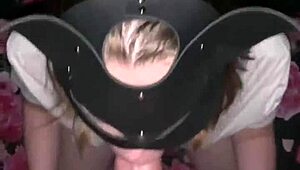 amateur girlfriend blows close-up for new year cumshot?