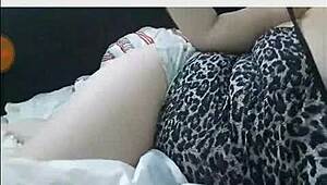 CAM4 BRAZILIAN MARRIED WOMAN MASTURBATES ON WEDDING DAY