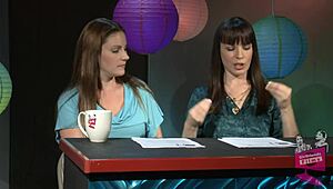 dana and samantha interview jelena jensen backstage