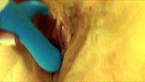 can you believe this hot latina squirting her juices everywhere?