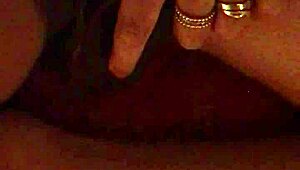 my wife play and cum with dildo 😈