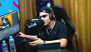 Flora VIP shows breasts in podcast, Ruan shows dick.