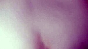 Cute teen girlfriend gets creampied in doggy