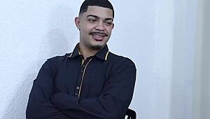 I seen hairy guys turn meetin into wild orgy