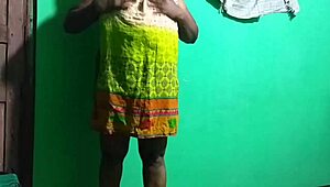 Sexy mature lady's body and anal in tight ass