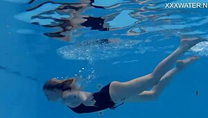 i get horny underwater with mimi cica