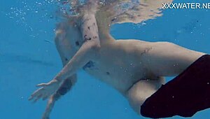 i get horny underwater with mimi cica
