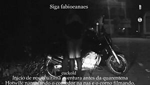 Casada Se Exibi Na Rua Com O Comedor Corno Voyeur Filma E Legenda A Adrenalina