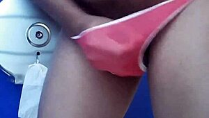 Me Masturbo Con Tanga De Mi Prima