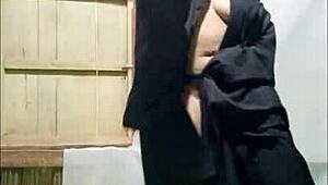 Amazing woman dancing naked to Indian music! 💃