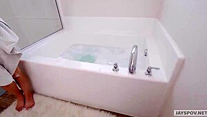 Hannah Hays takes a deep creampie in tight teen pussy. Oh wow, so hot! 🔥