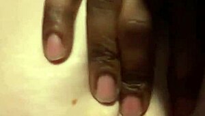 How Many Licks Does It Take To Get To The Center Of A Tootsie Pop