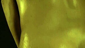 Exposing Her Natural Beauty in a Stunning Solo Display. Every Curve of This Indian Babe Shines Bright.